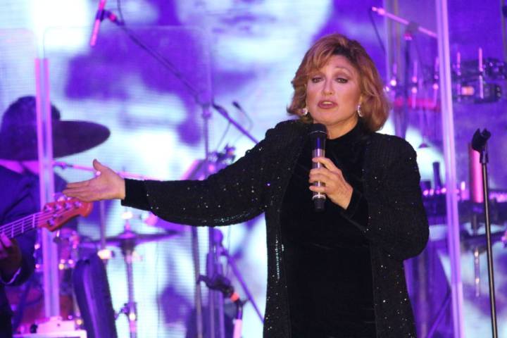Gran éxito la presentación de Angélica María en la Feria Tlaxcala 2017