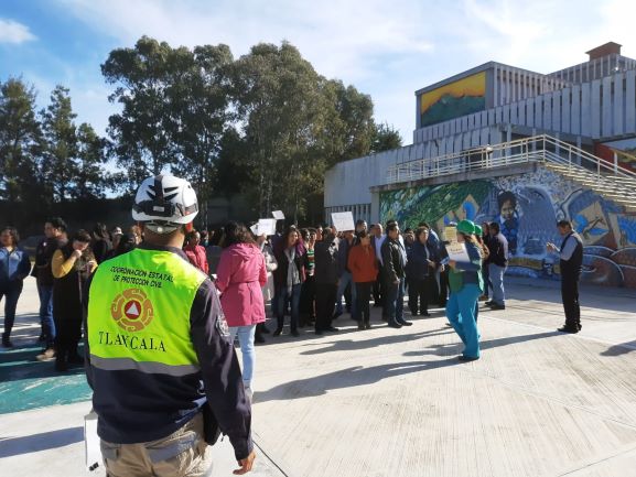 Realiza CEPC simulacro de sismo en el complejo Sepe-Uset