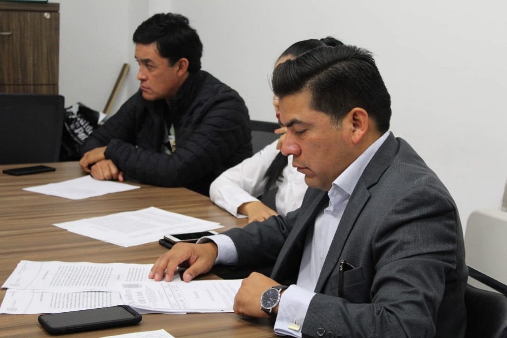 Diputados les bajan los humos a alcaldes pleitoneros