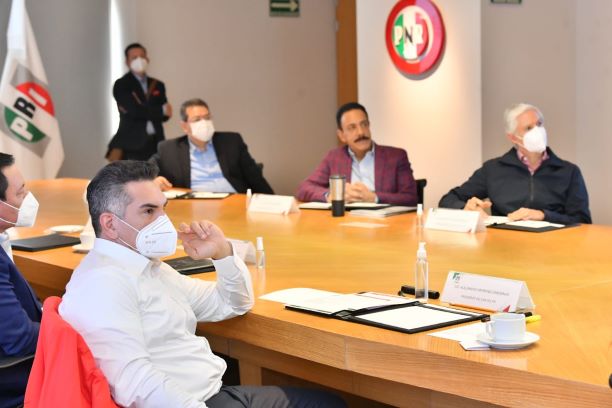 Acuerda el PRI trabajar unidos por México
