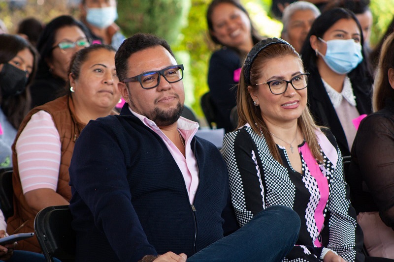 Diputada Reyna Flor Báez se siente “mariposa porque quiere volar y crecer”