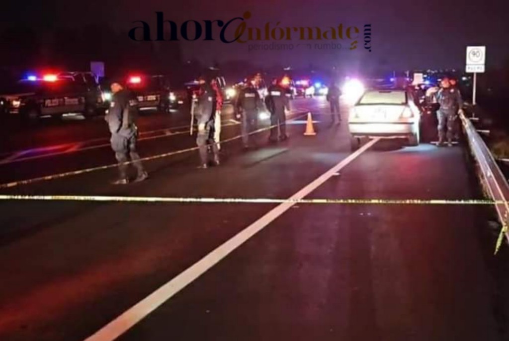 Ejecutan a dos sujetos cuando transitaban en autopista Tlaxcala-Puebla