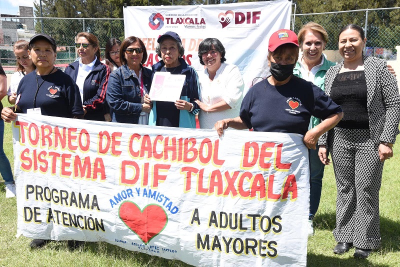 Celebran en Tlaxcala Capital “Día del Abuelo”, con emocionantes partidos de cachibol