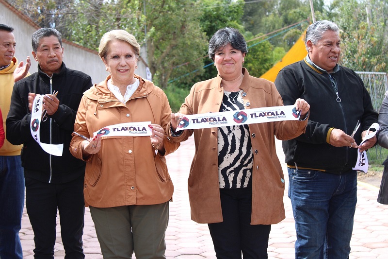Inaugura Maribel Pérez Arenas obra en Tepehitec