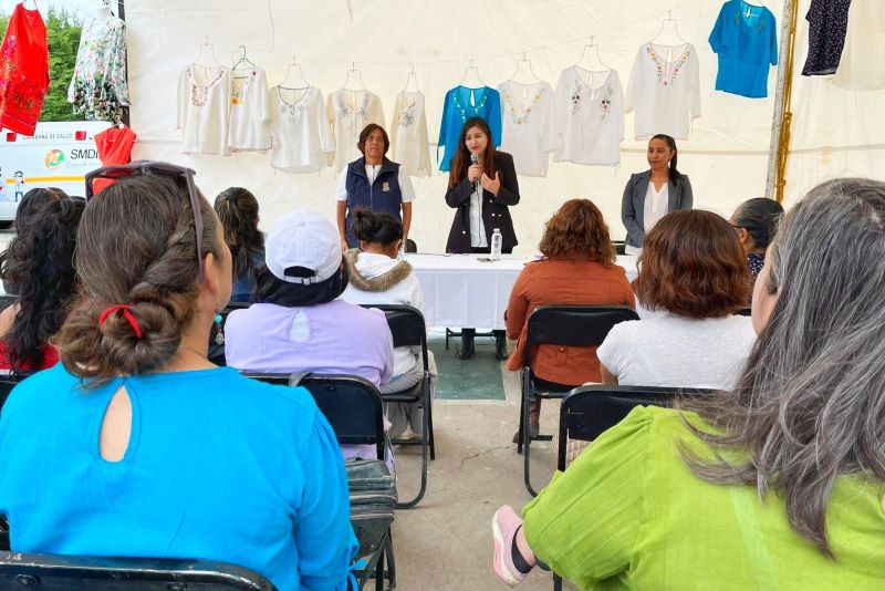 Clausura Smdif Huamantla primer módulo de taller de corte y confección