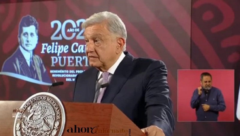 A consulta popular ocurrencias de Lorena Cuéllar; AMLO