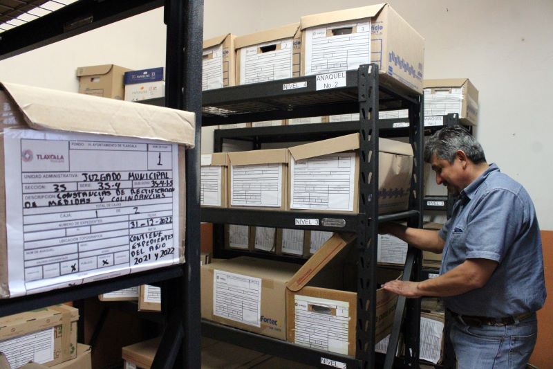 Recibe Ayuntamiento de Tlaxcala constancia del Registro Nacional de Archivos