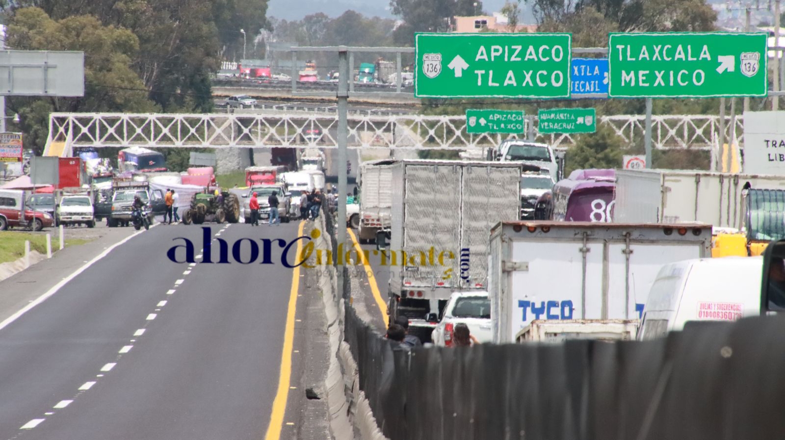 Tlaxcala paralizada por necedad de Gobiernos Federal y Estatal, no quieren pagar lo justo