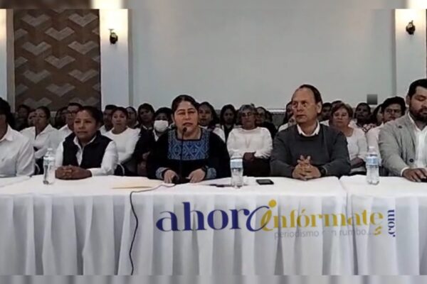 Blanca Águila traiciona al PRI y no descarta pedir chichi en MORENA