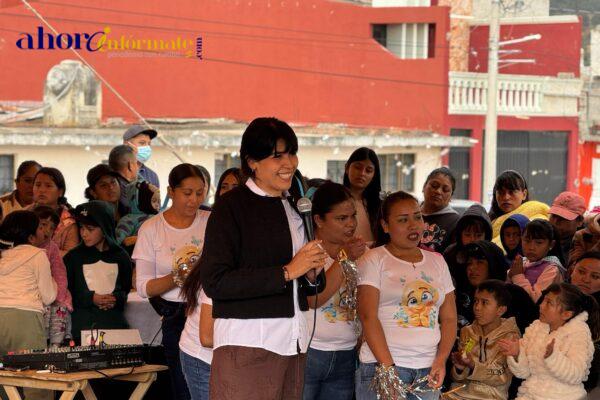 Más de tres mil regalos para celebrar a la niñez tlaxquense