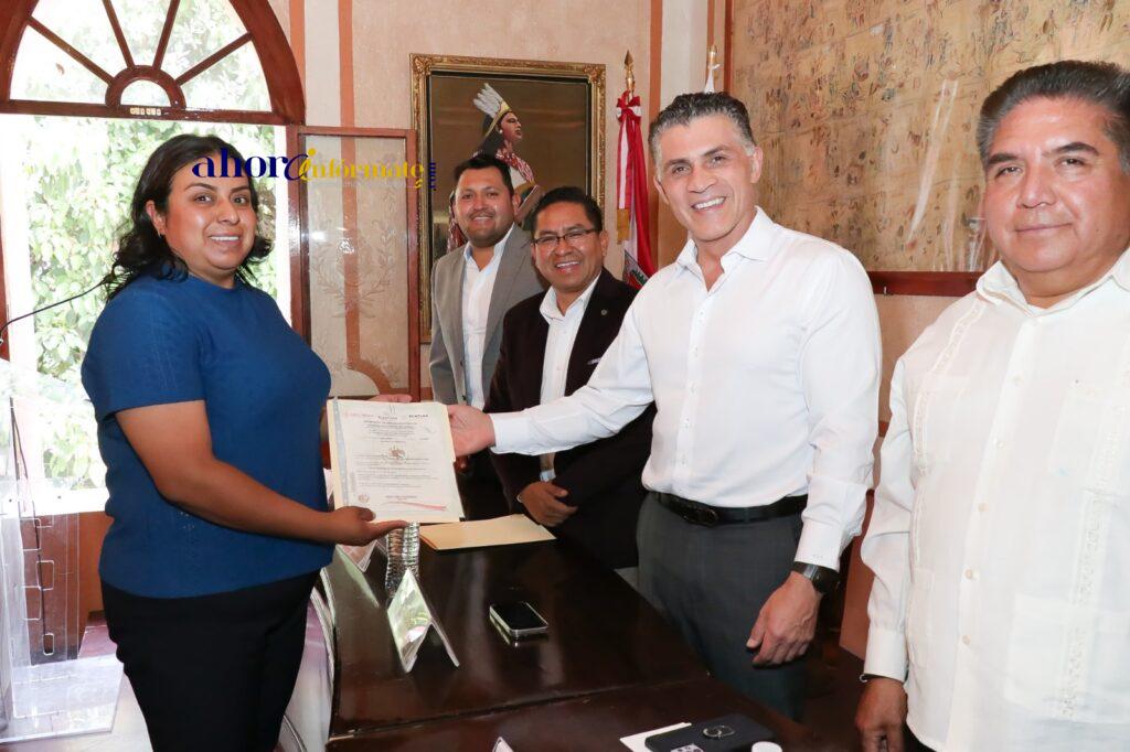 Impulsa Alfonso Sánchez García la profesionalización del servicio público en Tlaxcala Capital
