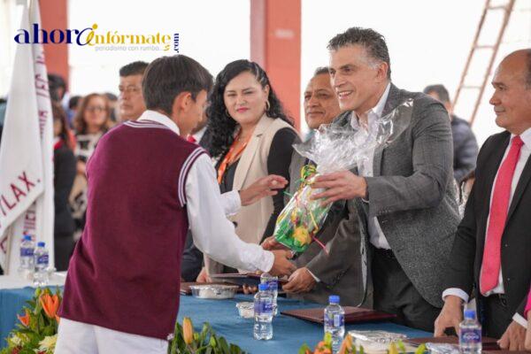 Reconoce alcalde Alfonso Sánchez García a estudiantes de la técnica 23 por su excelencia académica