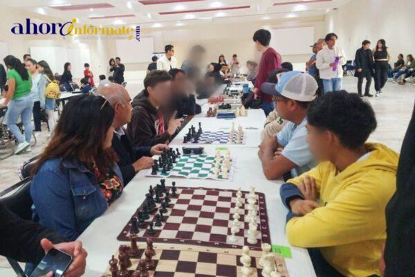 Con todo el respaldo del presidente Alfonso Sánchez García arranca magno torneo de ajedrez