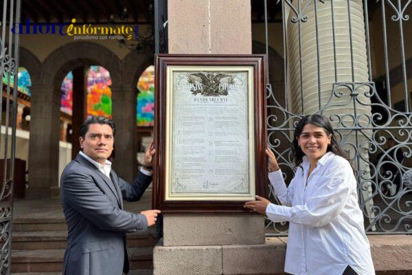 Con la colocación del bando solemne, Tlaxco inicia la celebración de las Fiestas Patrias