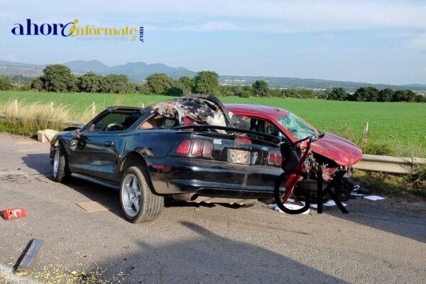 Aparatoso choque deja cuatro heridos en carretera Tlaxco-Tejocotal
