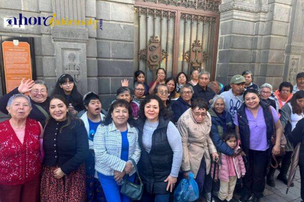 Abuelitos de Chiautempan presentan obra de títeres en el Teatro Xicohténcatl