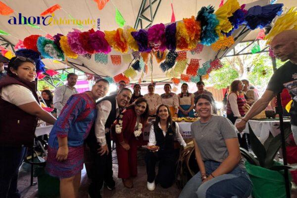 Se deleita Gobernadora Lorena Cuellar, con gastronomía del municipio de Tlaxco