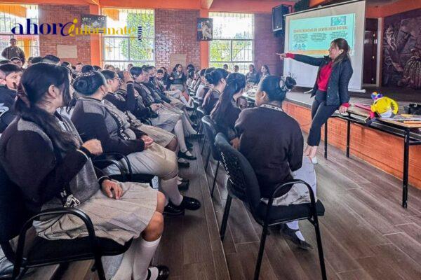 Con atención psicológica, también nos acercamos a estudiantes de Chiautempan: Blanca Angulo