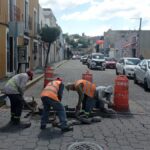 Gobierno municipal de Tlaxcala atiende vialidades con trabajos de renivelación de adoquines