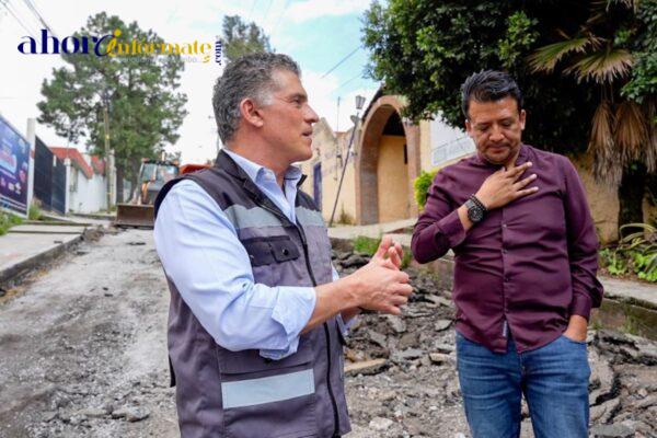Supervisa alcalde Alfonso Sánchez García rehabilitación de la avenida Antonio Carvajal en Acuitlapilco