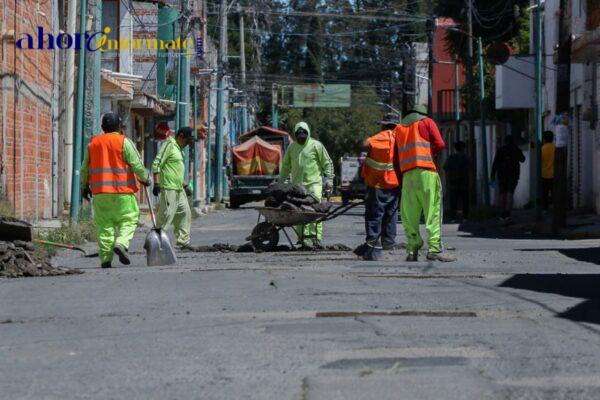 Siguen las jornadas de bacheo en Chiautempan: Blanca Angulo