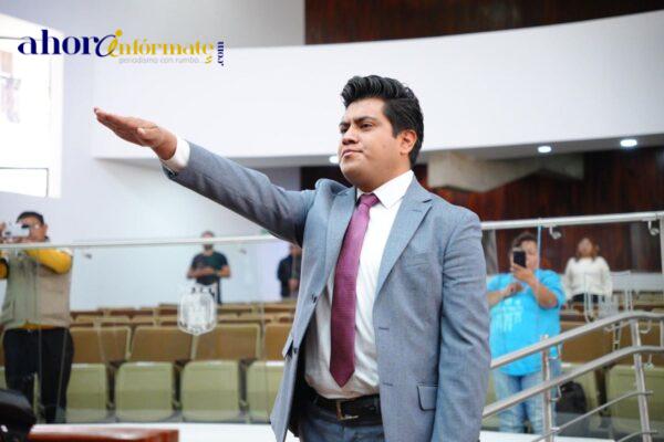 Rinde protesta Juez en Materia Penal Especializado en Justicia para Adolescentes ante la LXV Legislatura