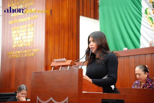 Presenta Lorena Ruiz Iniciativa que busca erradicar la violencia escolar en Tlaxcala