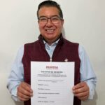 Da el primer paso Víctor Hugo Gutiérrez, se registra en MORENA para buscar la coordinación en la capital